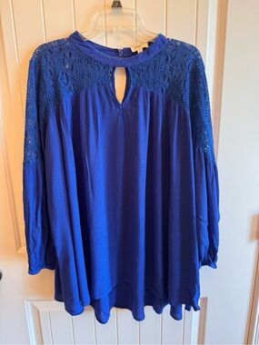 Umgee Royal Blue Lace Yoke Keyhole Long Sleeve Blouse